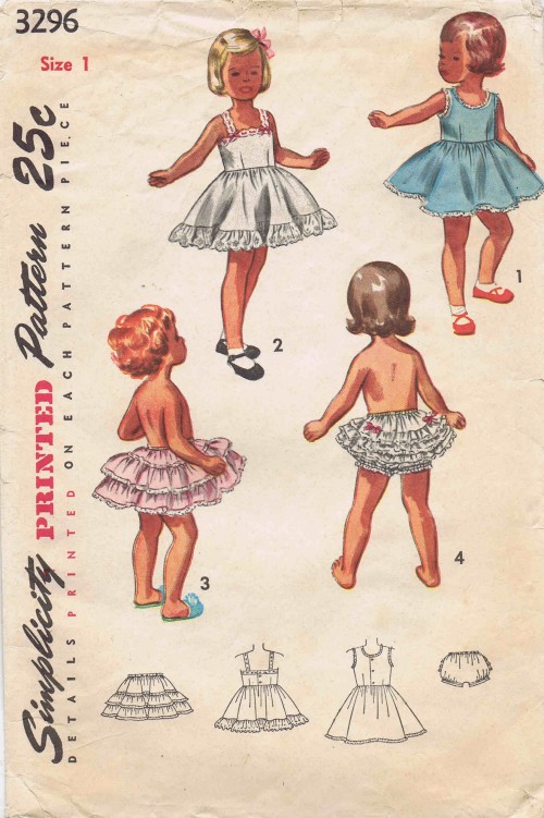 Simplicity 1950's Vintage Toddler's Dress/panties sewing pattern sized 1/2-4 