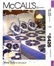 McCall's 8426 Sewing Pattern Quilt Pillow Package