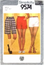 Simplicity 9574 Sewing Pattern Misses Shorts in Three Lengths Size 12 - Waist 26 1/2